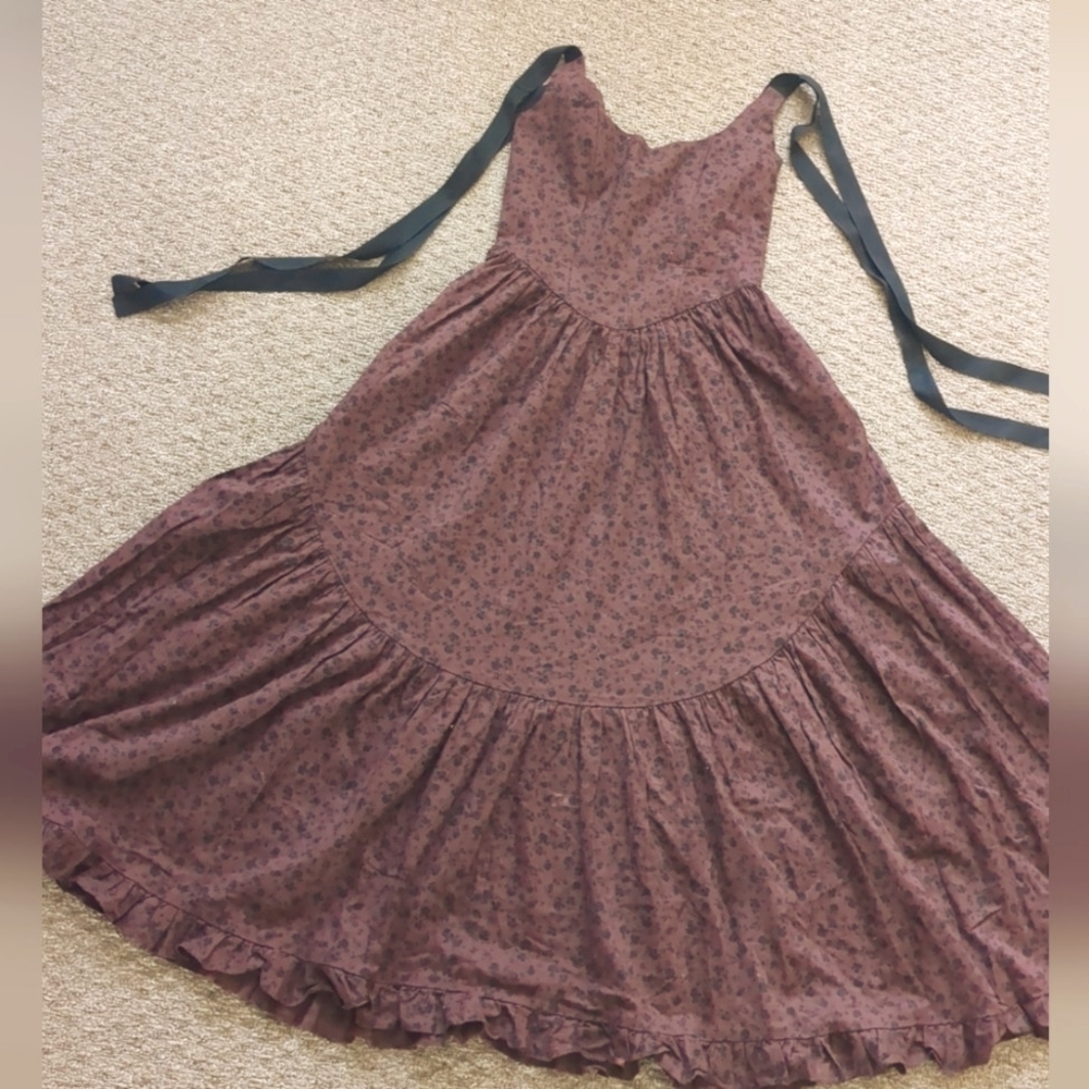 Of Her Own Kind Mirabelle Dress In Dark Red Floral